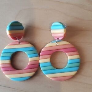 SOFT Pottery Round Shaped Earrings nwot